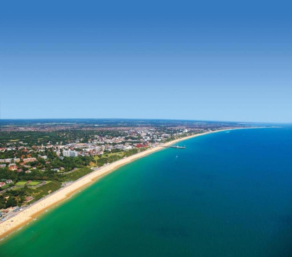 Bournecoast - Stunning View Of Nature Reserve - Hb5901 Vila Bournemouth Exterior foto